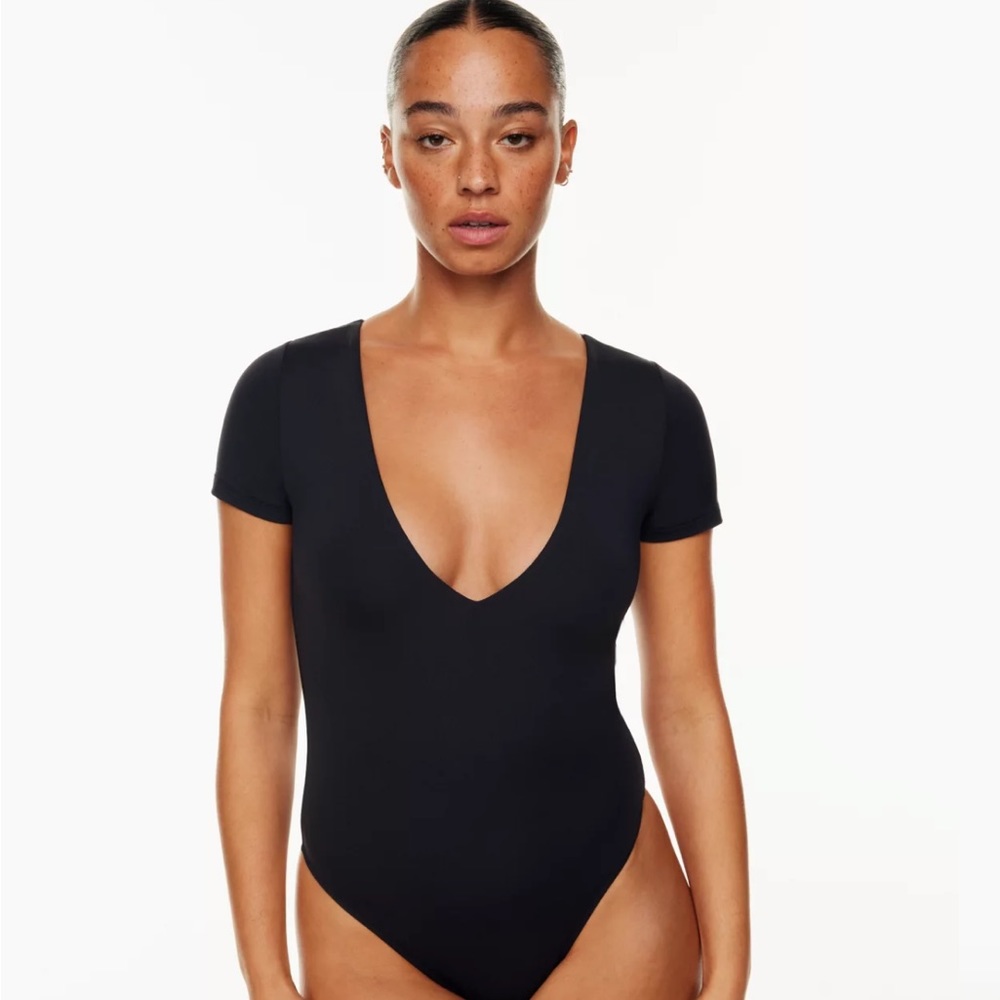 aritzia lowcut bodysuit